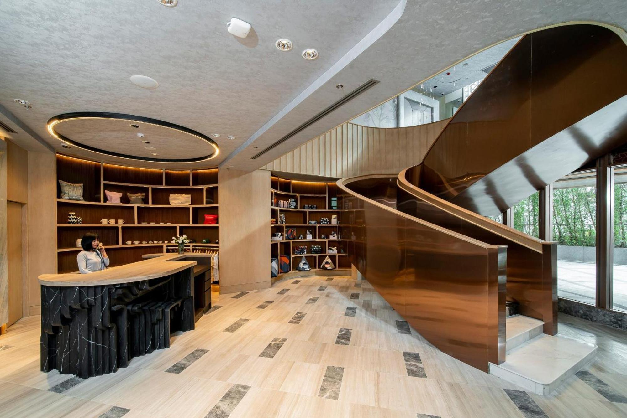 The Salil Hotel Riverside Банкок Екстериор снимка The lobby